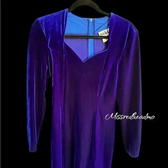 VINTAGE ~Niki Petites~ Velvet Dress - Size 6 - Picture 1 of 5